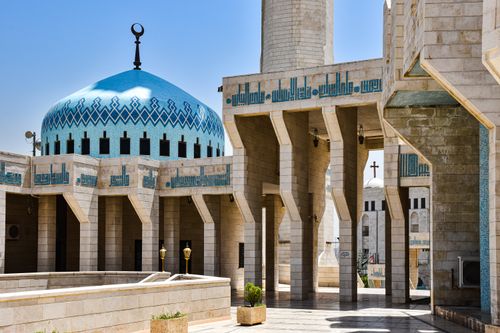 Free Beautiful view of King Abdullah I Mosque showcasing Islamic architecture in Amman, Jordan. Stock Photo