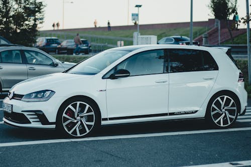 Kostenloses Stock Foto zu auto, golf, golf gti