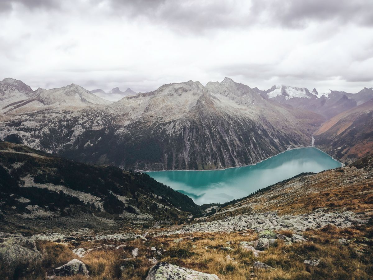 4 Day Power Yoga Retreat with RnB Music in Austria 2