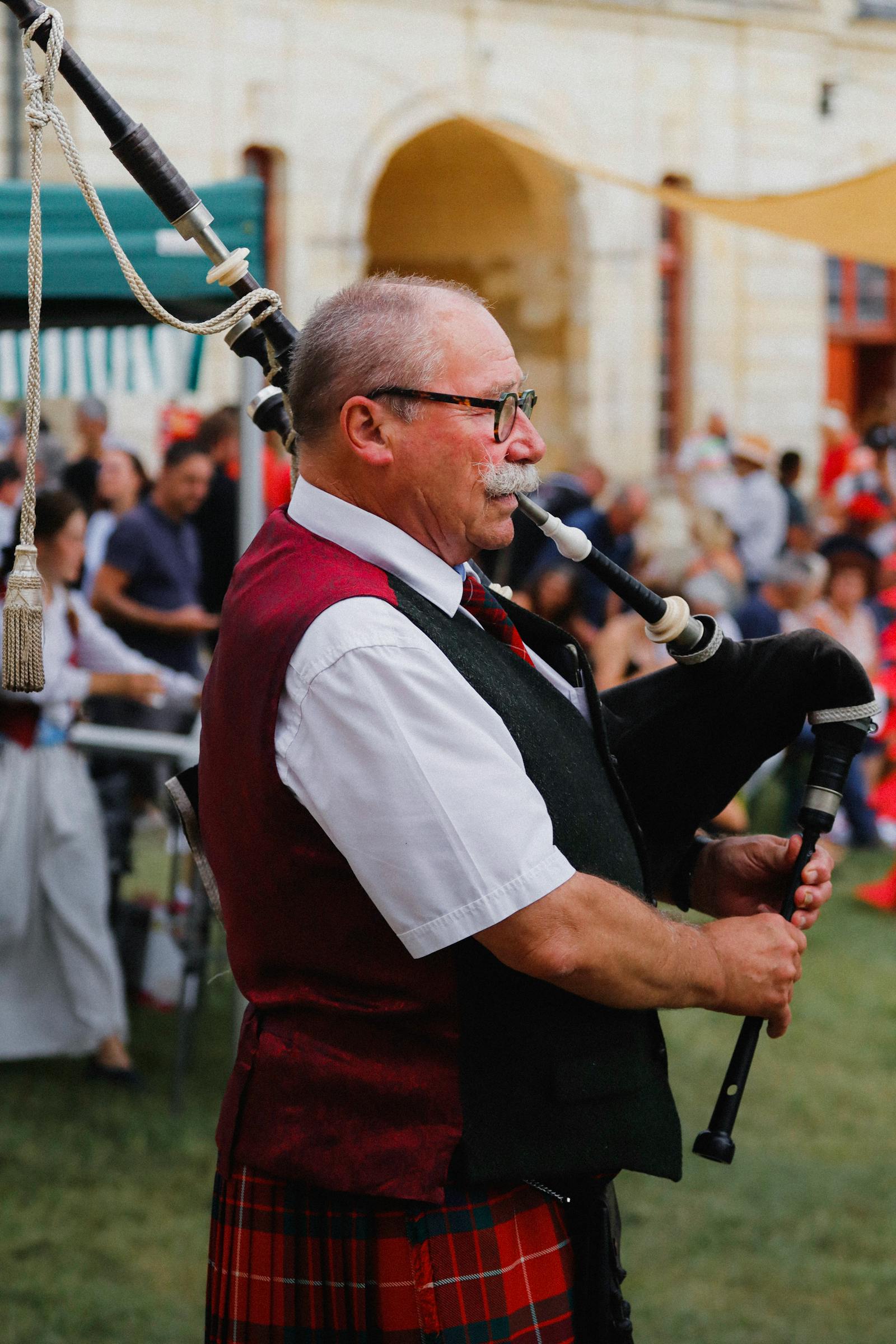 Bagpipes Photos, Download The BEST Free Bagpipes Stock Photos & HD Images