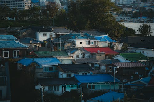 Foto profissional grátis de casas, edifícios, rua
