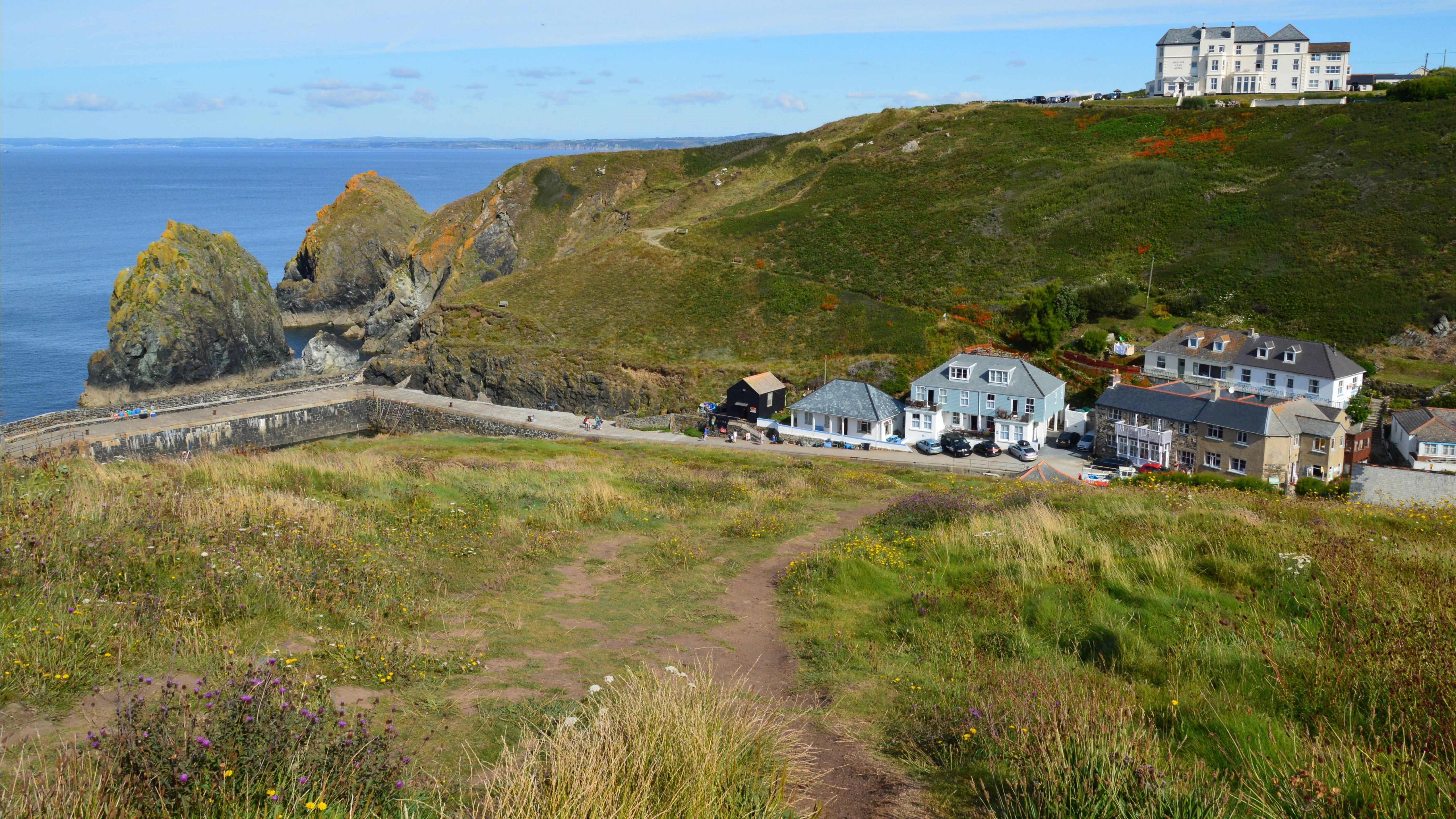 Mullion Creek