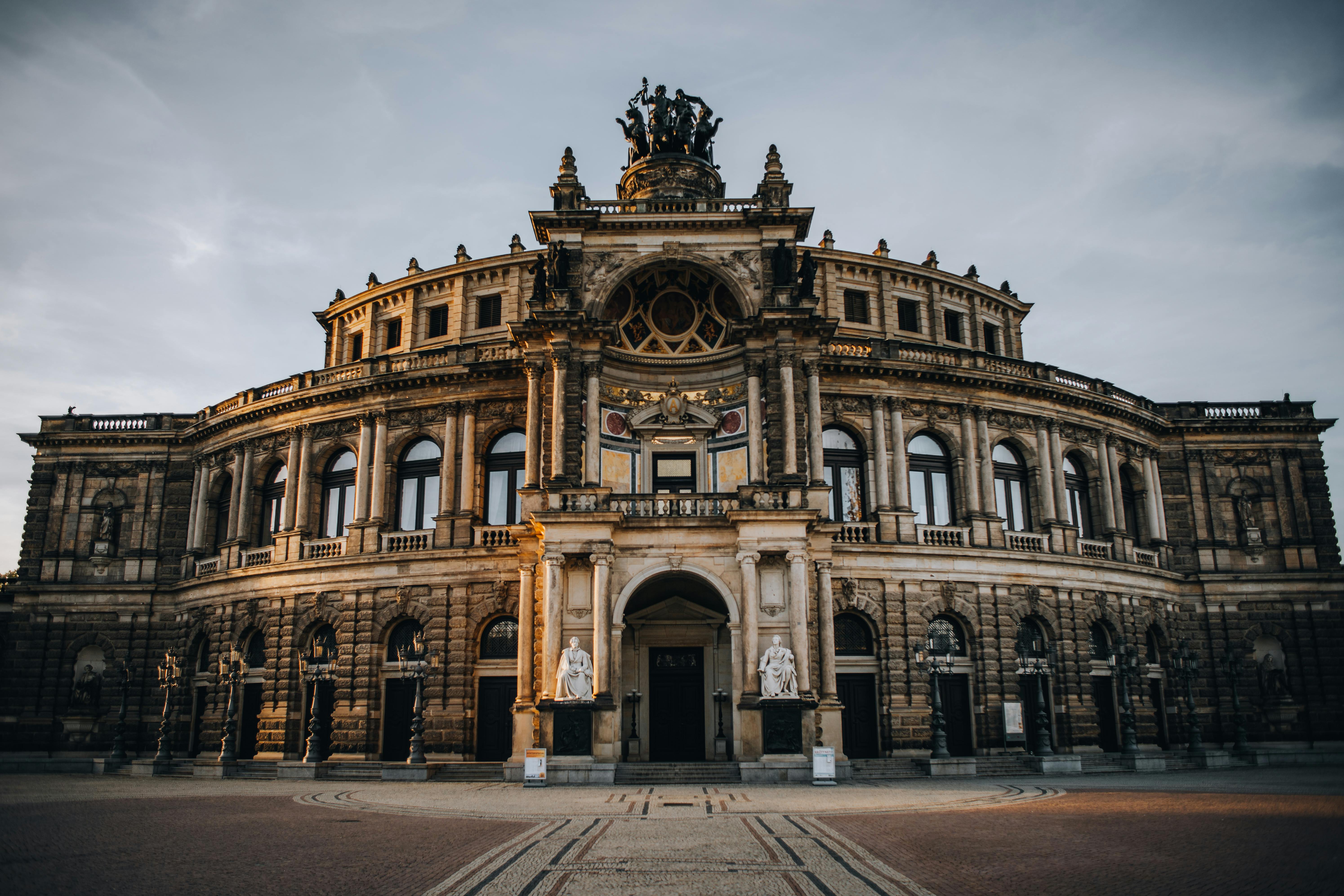 Ücretsiz akşam ışığı, alaca karanlık, alman dönüm noktası içeren Ücretsiz stok fotoğraf Stok Fotoğraflar