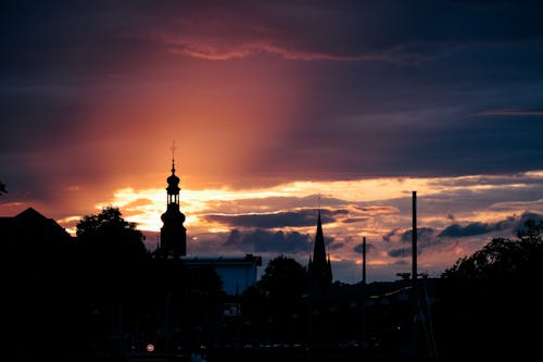 Kostnadsfri bild av clouds, himmel, kyrka