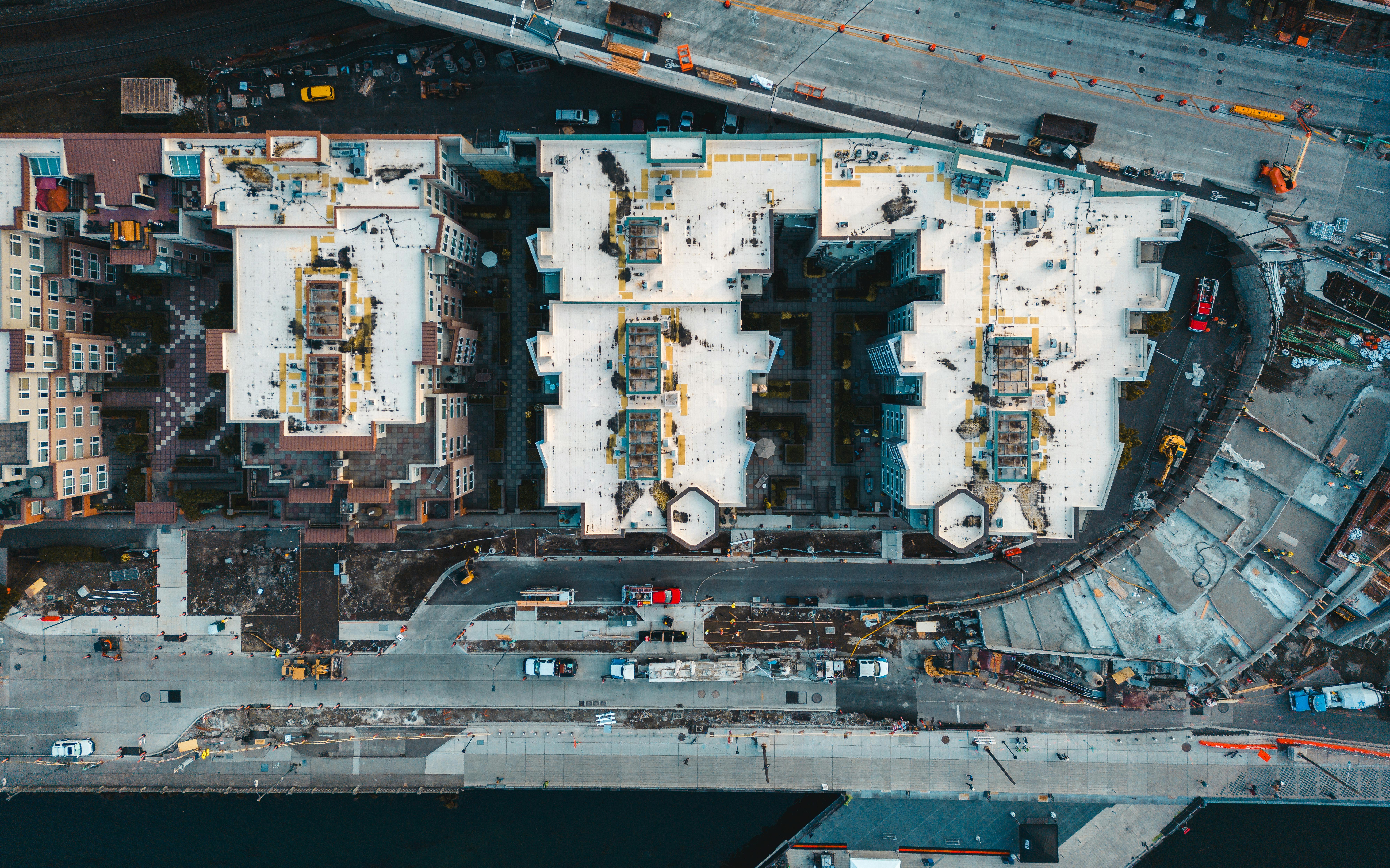 Best Real Estate Stocks for 2026 and How to Invest — Photo by Willian Justen de Vasconcellos on Pexels