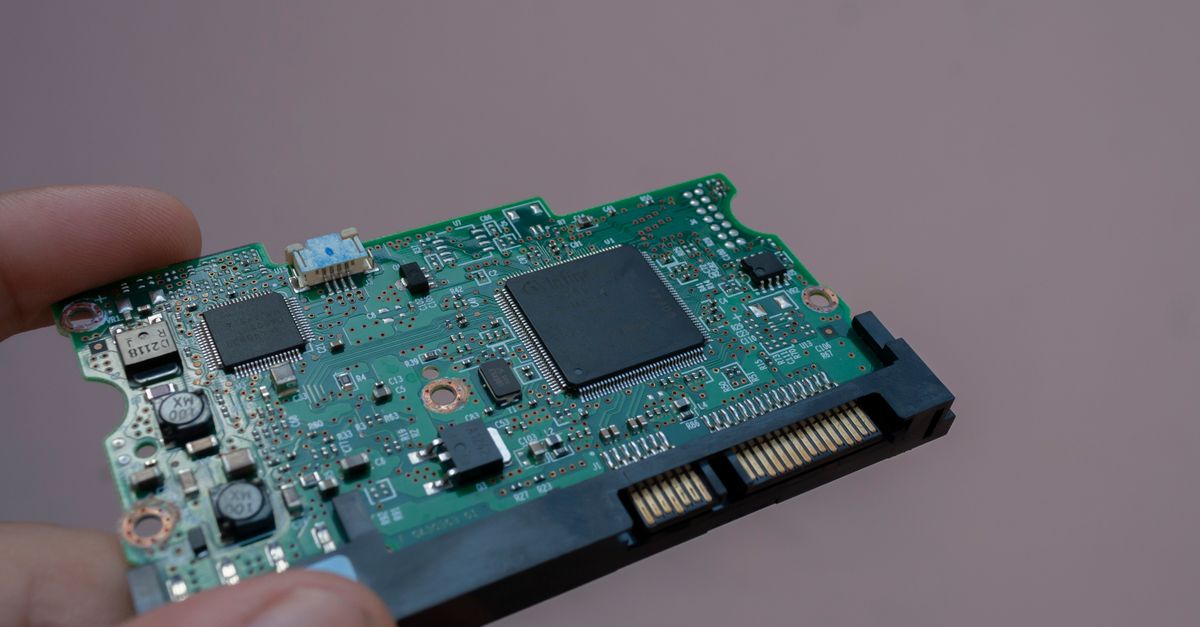 Un bidouilleur transforme un Mac mini M4 en console tactile portable