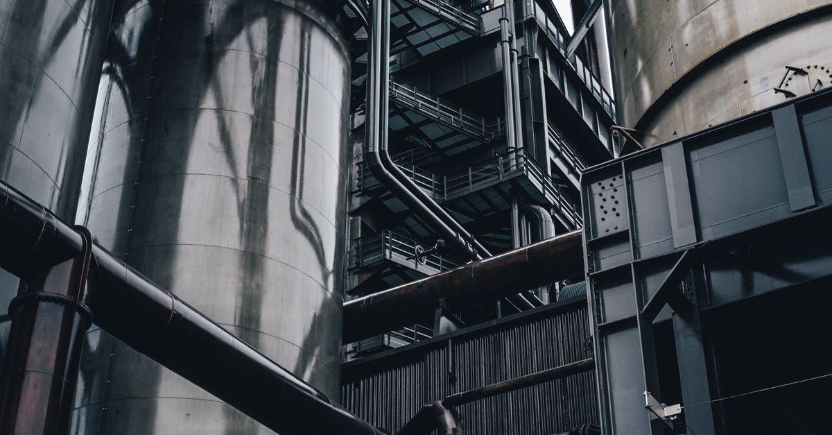 The 10 Most Notorious Cases of Industrial Espionage