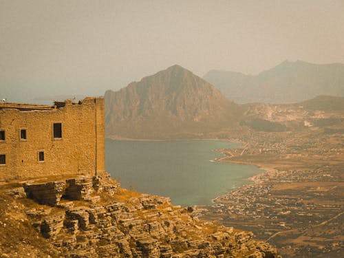 Fotobanka s bezplatnými fotkami na tému alejou, ancientarchitecture, architektúra