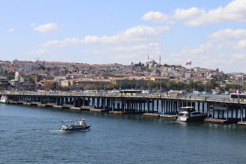 Kostenloses Stock Foto zu Atatürk-Brücke, drohne erschossen, gebäude