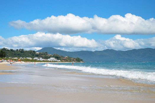 As Melhores Praias de Florianópolis para Cada Tipo de Visitante - imagem 4