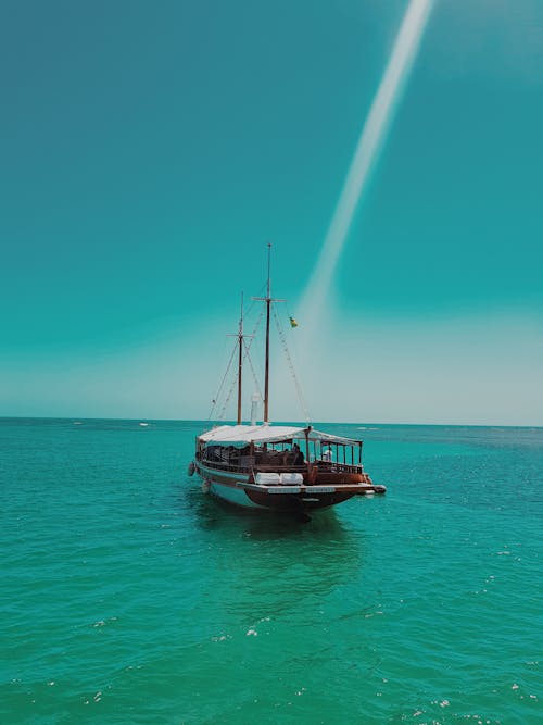 Foto Van Boot Op De Oceaan