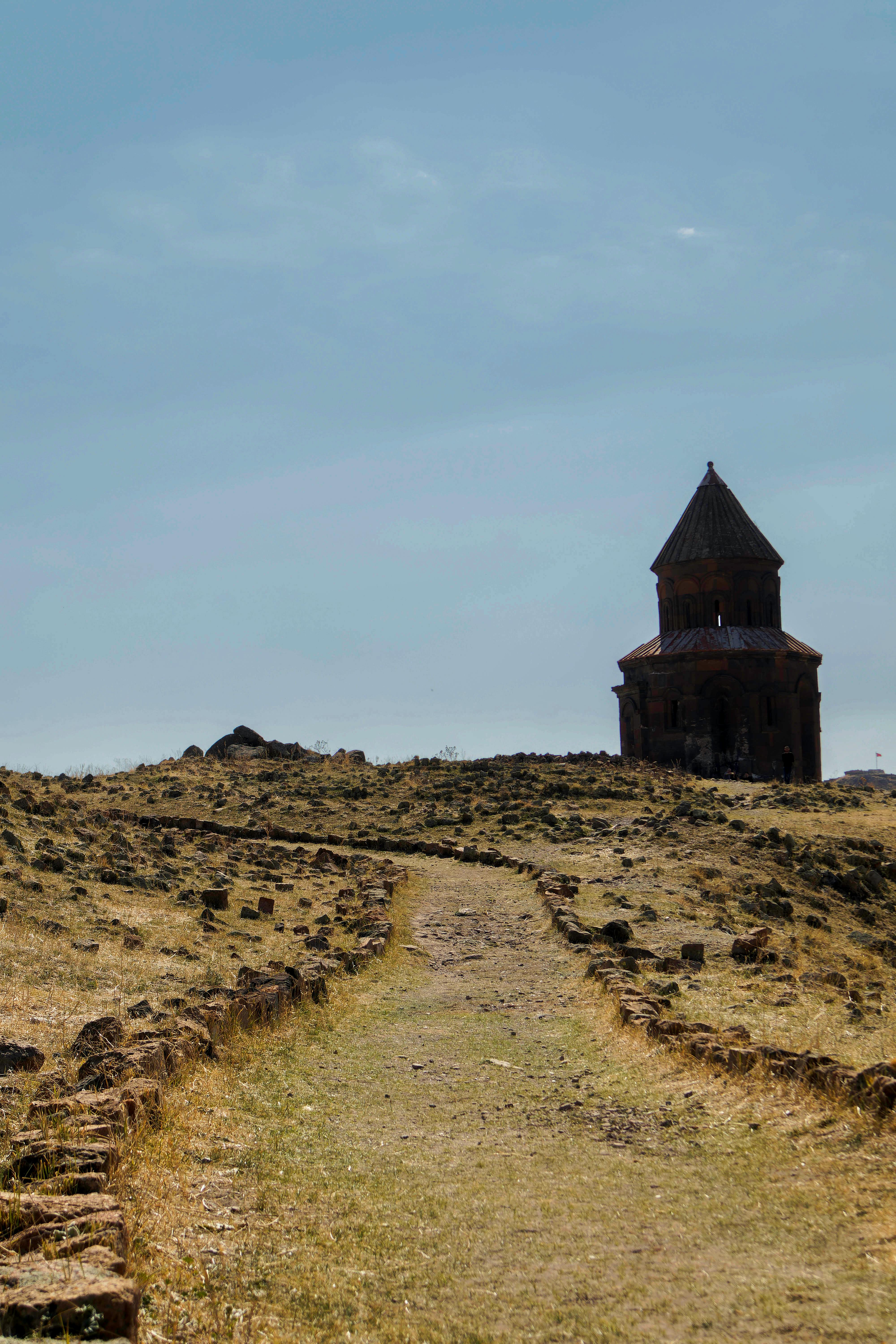 Bakırköy Dairelerinde Site Dışı ve İçi: Hangi Seçim Uzun Vadede Daha Karlı? 7 Kritik Nokta!