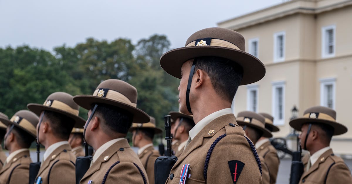 阿聯酋國防部為兩名烈士舉行莊嚴軍事葬禮