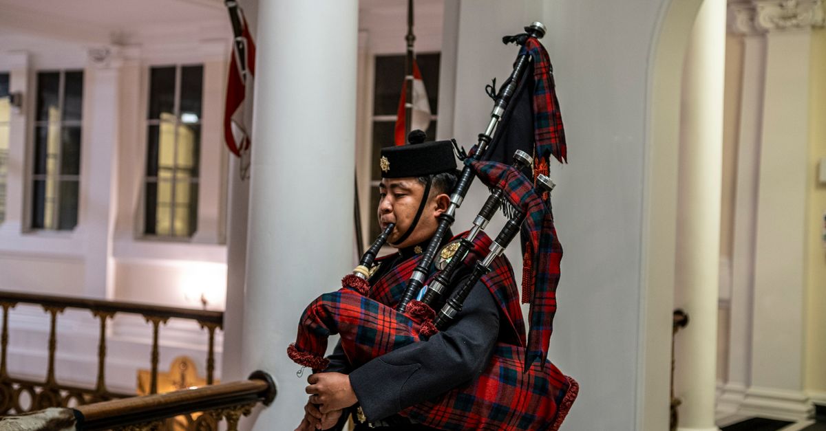 Alpine Pipers Rebound to Take Sole Lead in Global Chess League