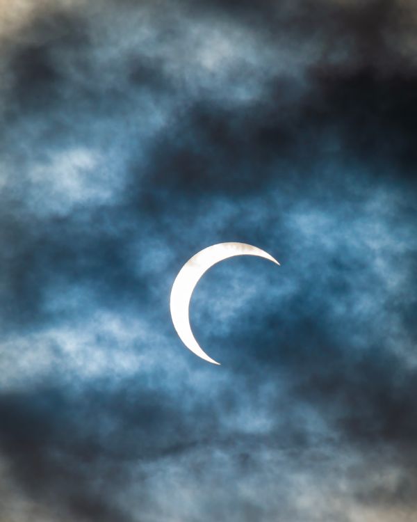 Crescent Moon in Cloudy Sky · Free Stock Photo