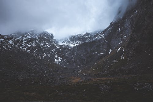 Бесплатное стоковое фото с горы, заснеженный, мрачный