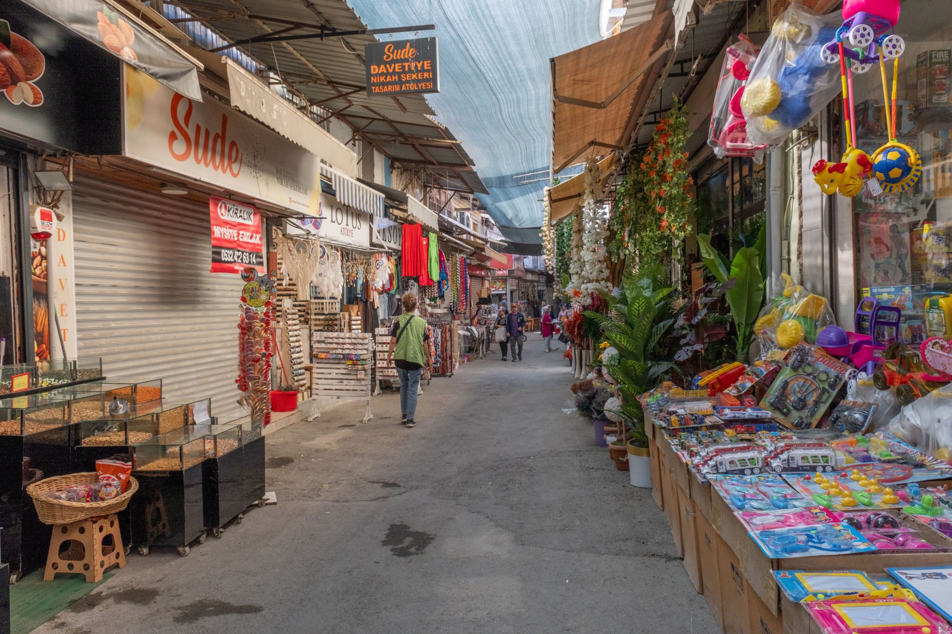 Kemeraltı-Basar