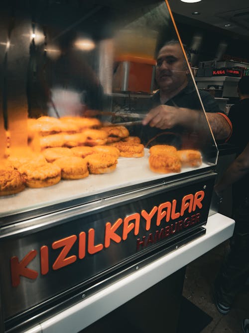 İstanbul, ıslakhamburger, taksim içeren Ücretsiz stok fotoğraf