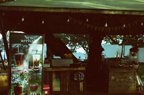 Free Charming outdoor café setup with new coffee arrival, perfect for a warm ambiance. Stock Photo