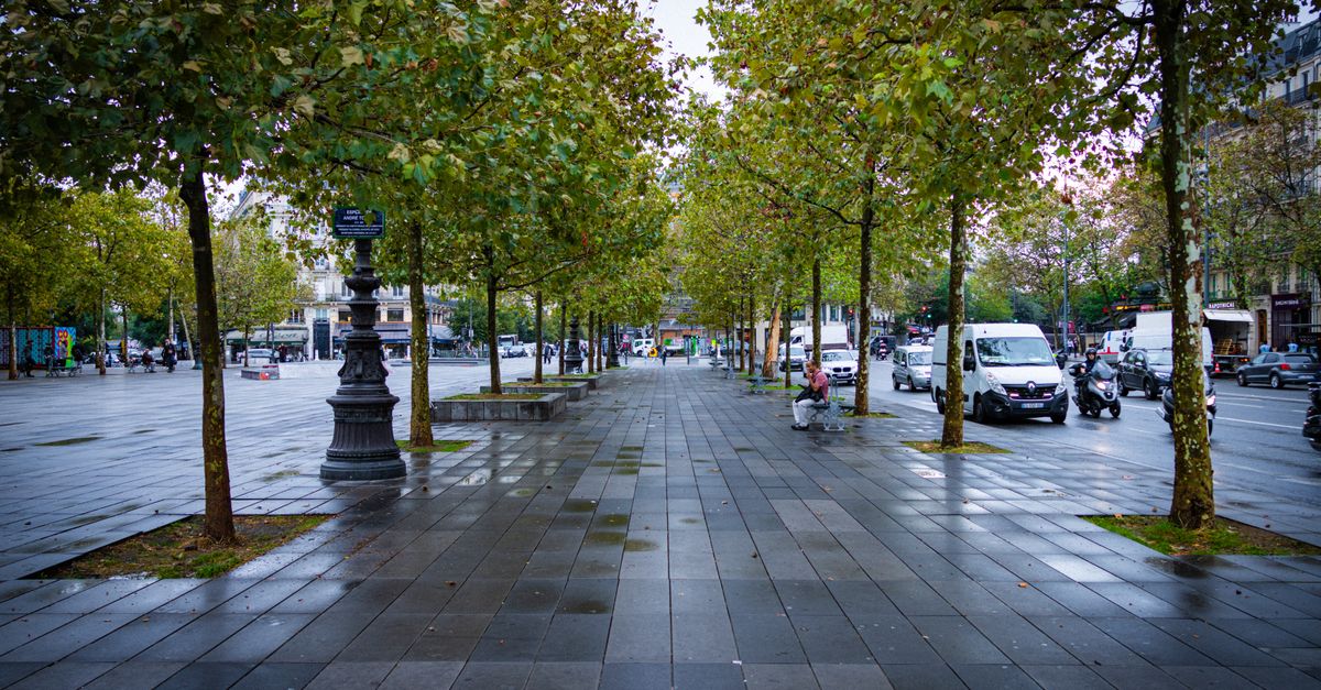 Le 31 au Coeur de la Place des Heros