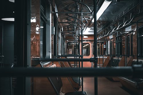 Základová fotografie zdarma na téma lokomotiva, metro, podzemí