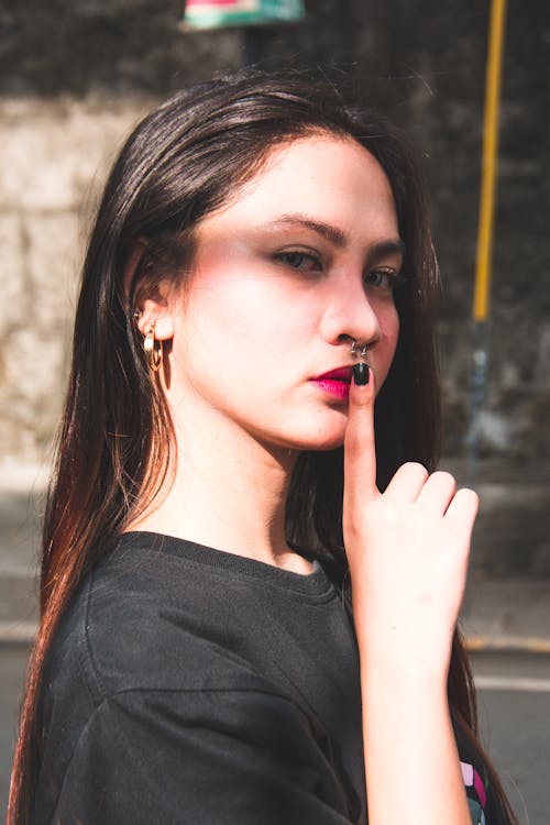 Free stock photo of asian, asian girl, black t shirt