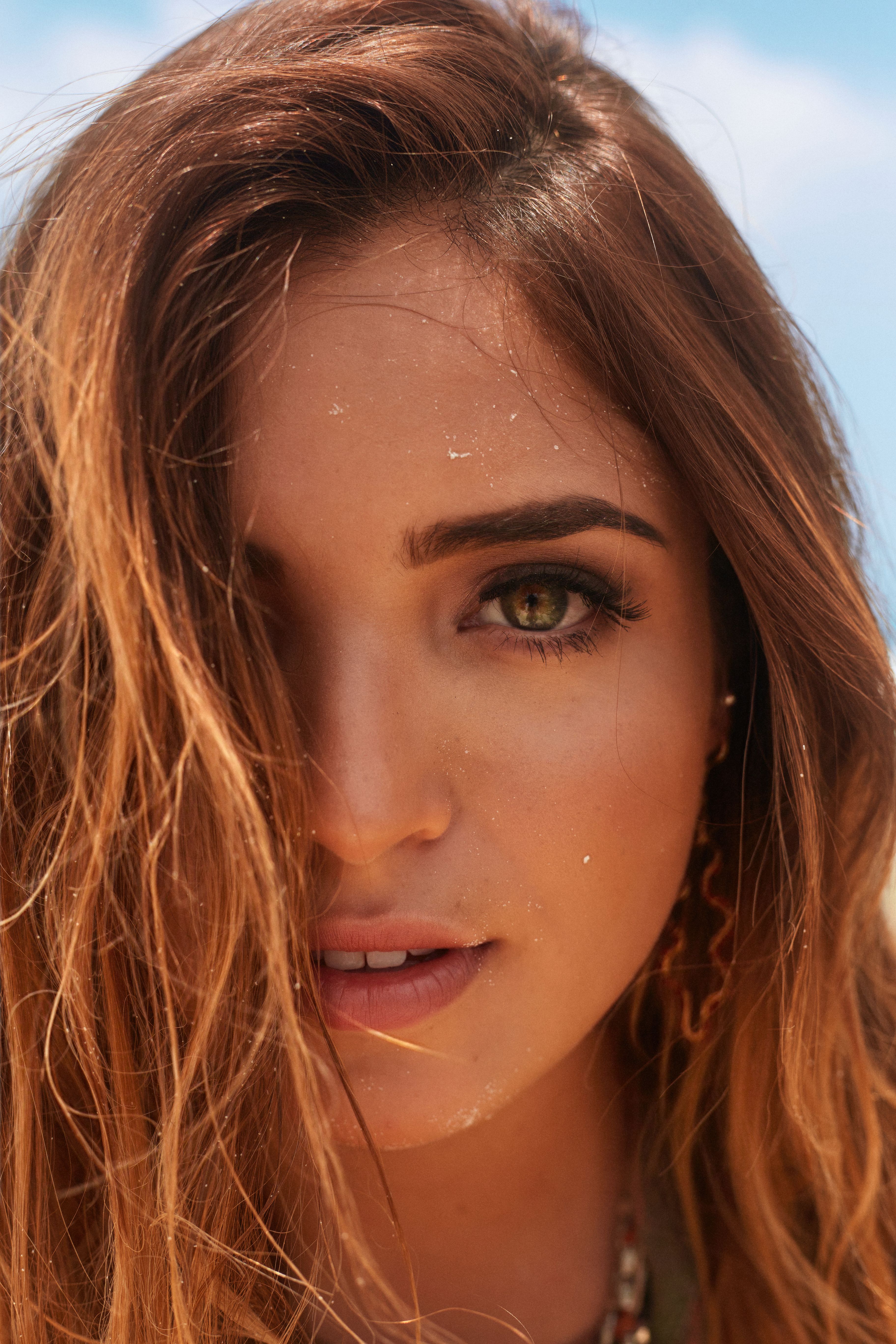 Thaila Ayala fala sobre vaidade aos 40 anos: 'Comprei de uma só vez uns 25 cremes coreanos'