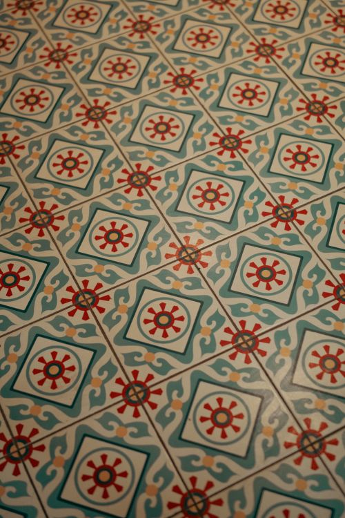 Tiles with a Pattern on the Floor · Free Stock Photo