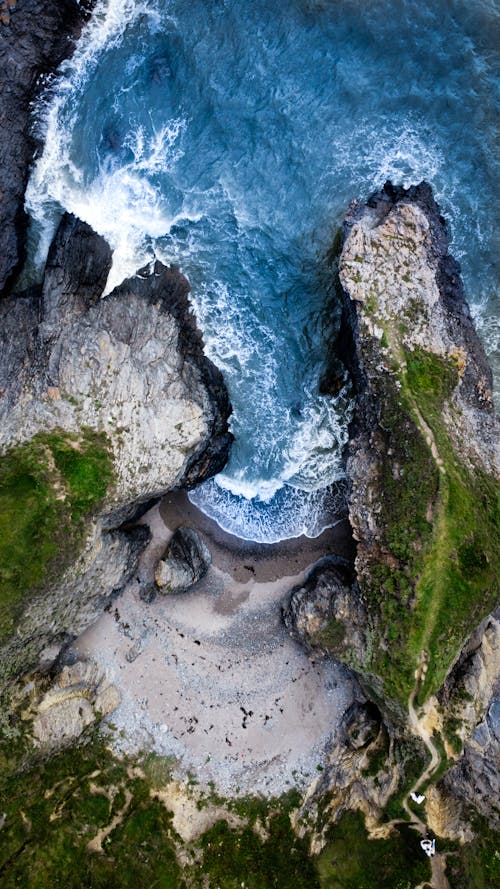 岩石, 岸邊, 懸崖 的 免費圖庫相片