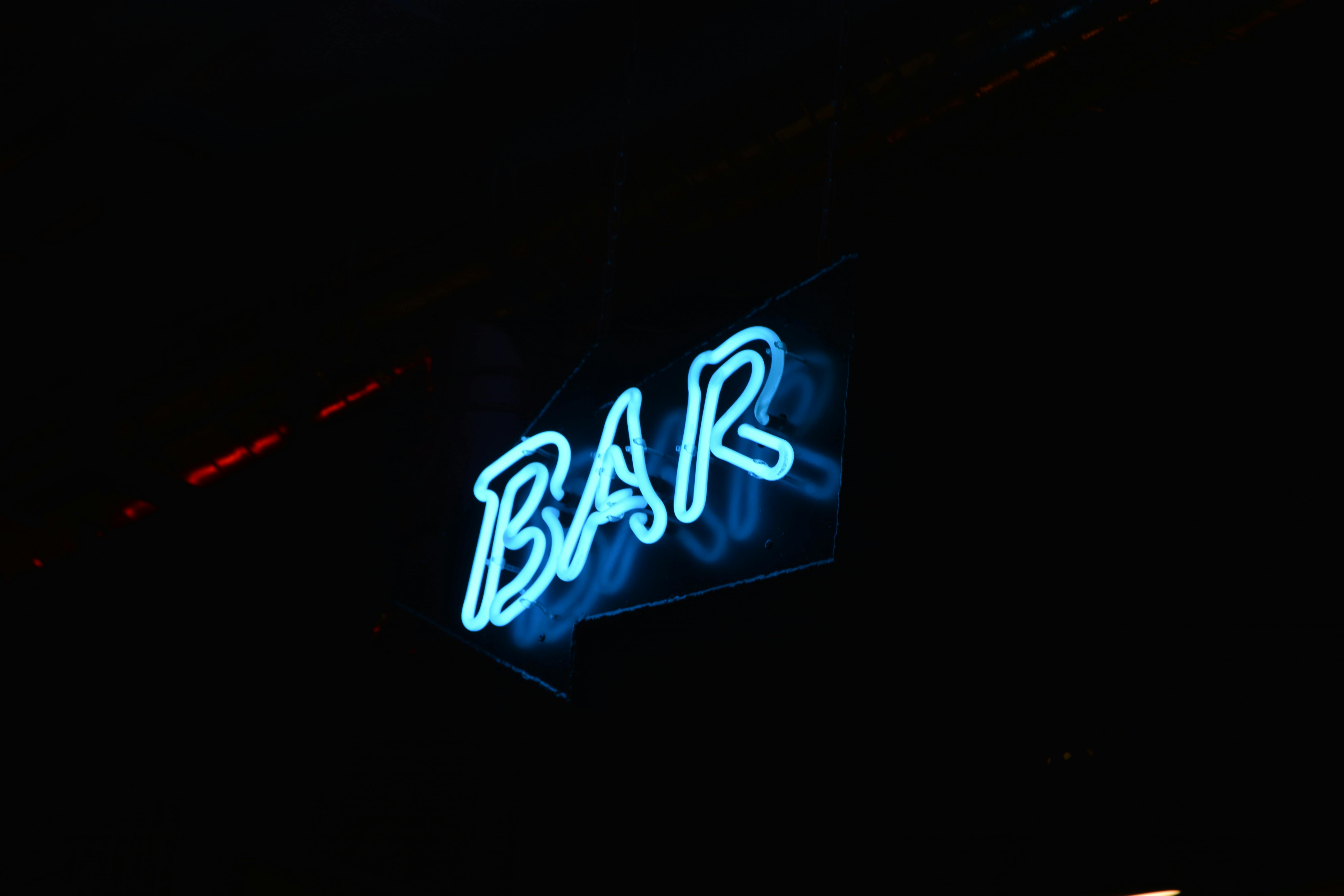 Blue Bar Neon Signage