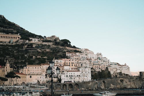 amalfi, binalar, deniz içeren Ücretsiz stok fotoğraf