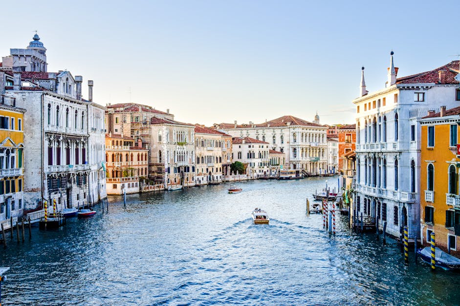 A view of the grand canal in venice, italy · Free Stock Photo