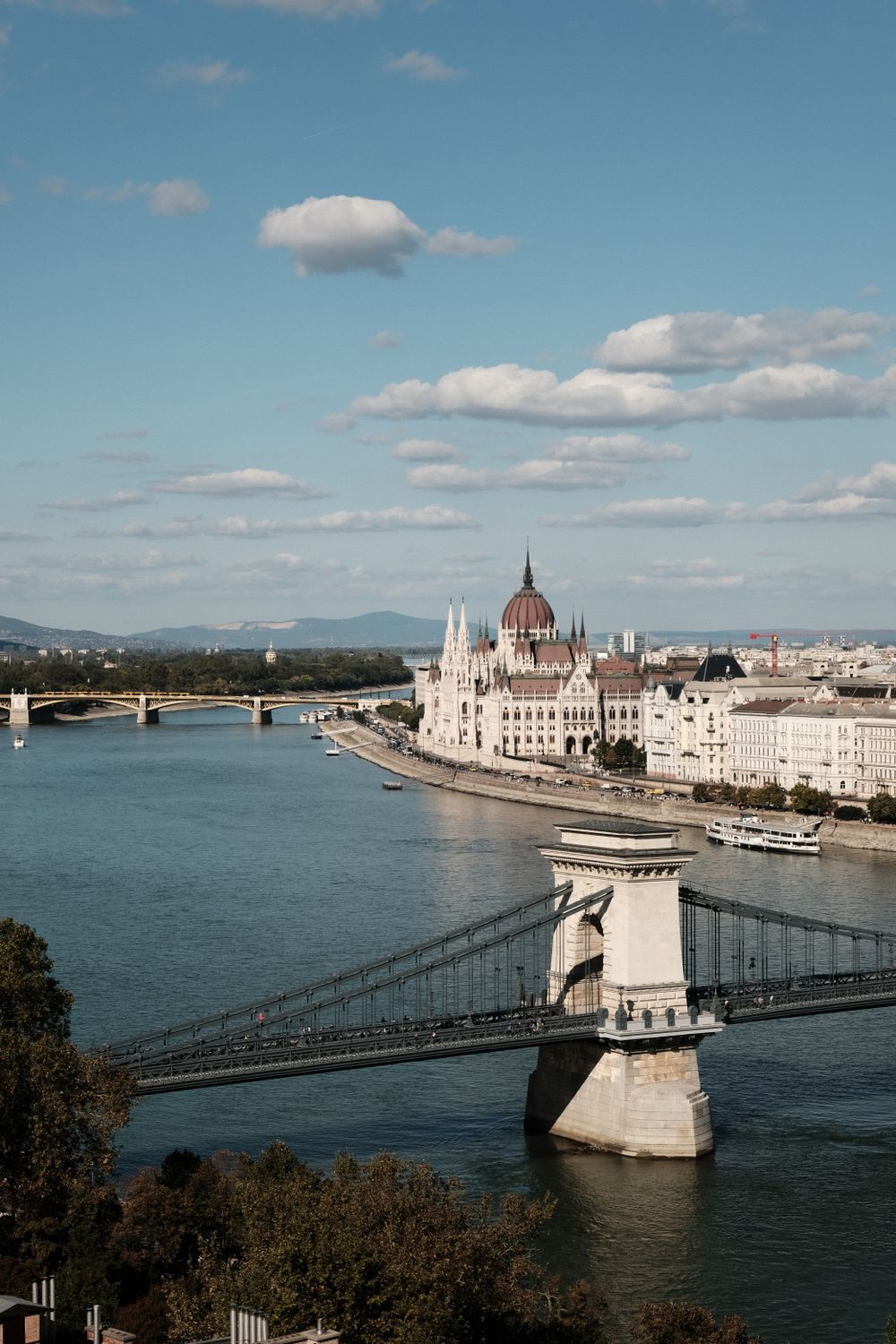 The danube river and chain bridge in budapest · Free Stock Photo