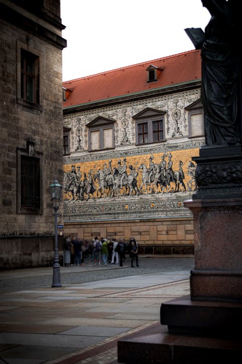 Darmowe zdjęcie z galerii z gotycka architektura, gotycka architektura odrodzenia, historyczne centrum