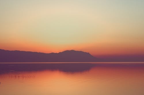 Immagine gratuita di colline, crepuscolo, lago