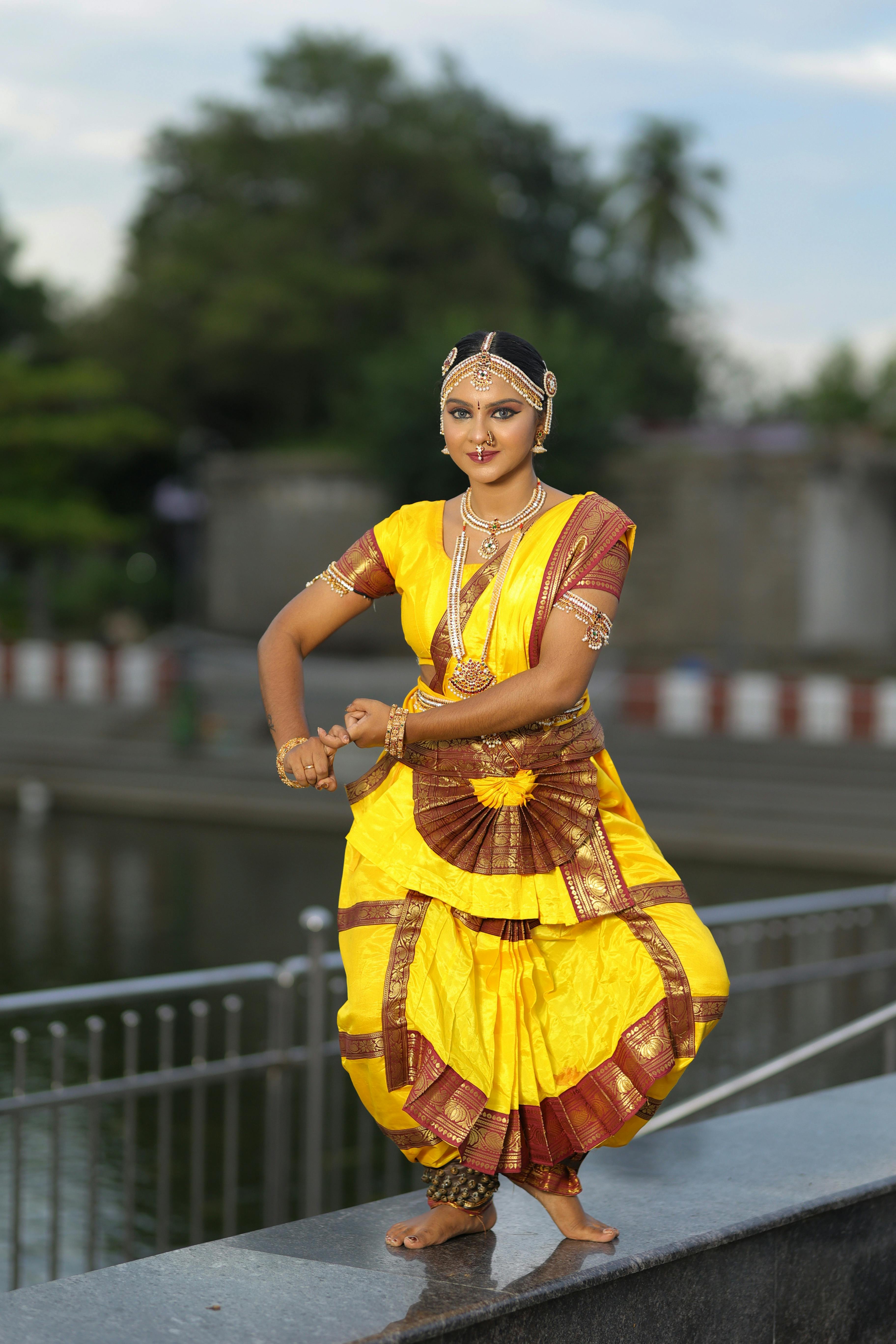 Indian Bharatnatyam classical dancer in standing pose, Stock Photo, Picture  And Rights Managed Image. Pic. A52-372084 | agefotostock