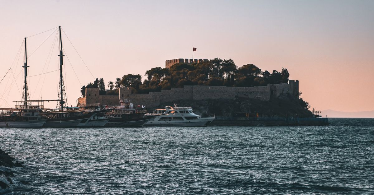 Optimal V.İ.P Tekne Turu