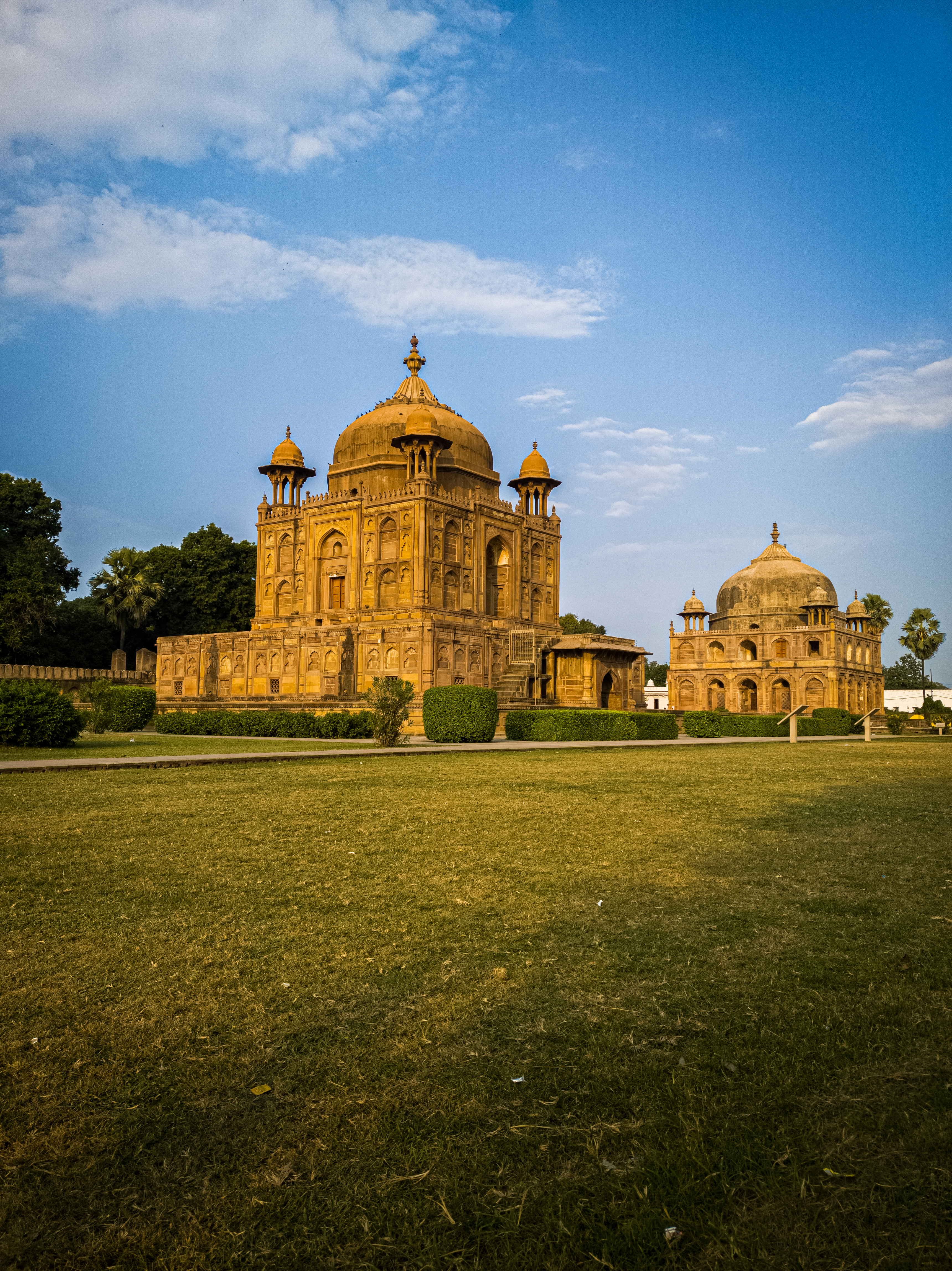 Beautiful view of 17th-century tombs in Khusro Bagh, India, showcasing historic architecture.
