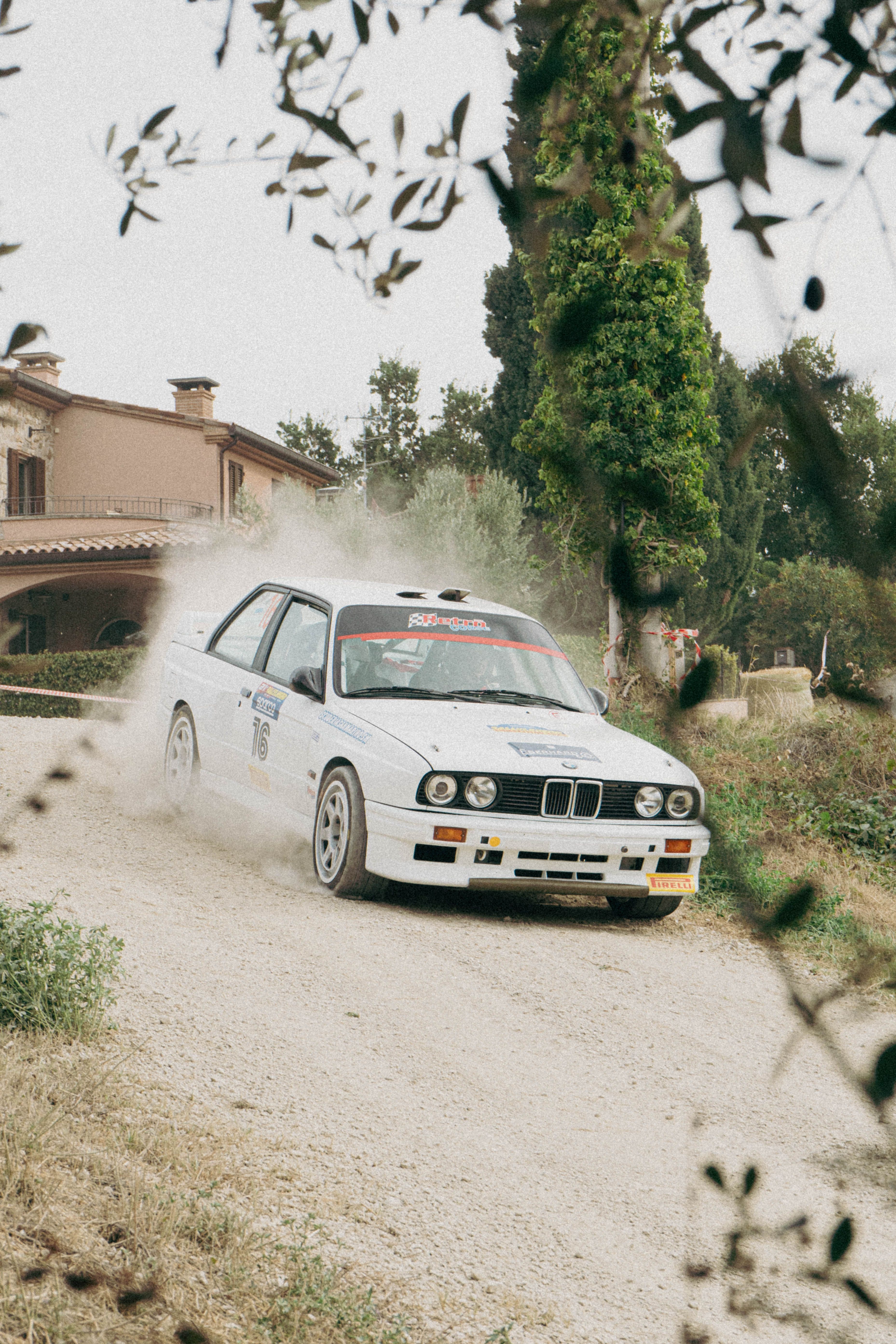 Rally BMW E30 · Free Stock Photo