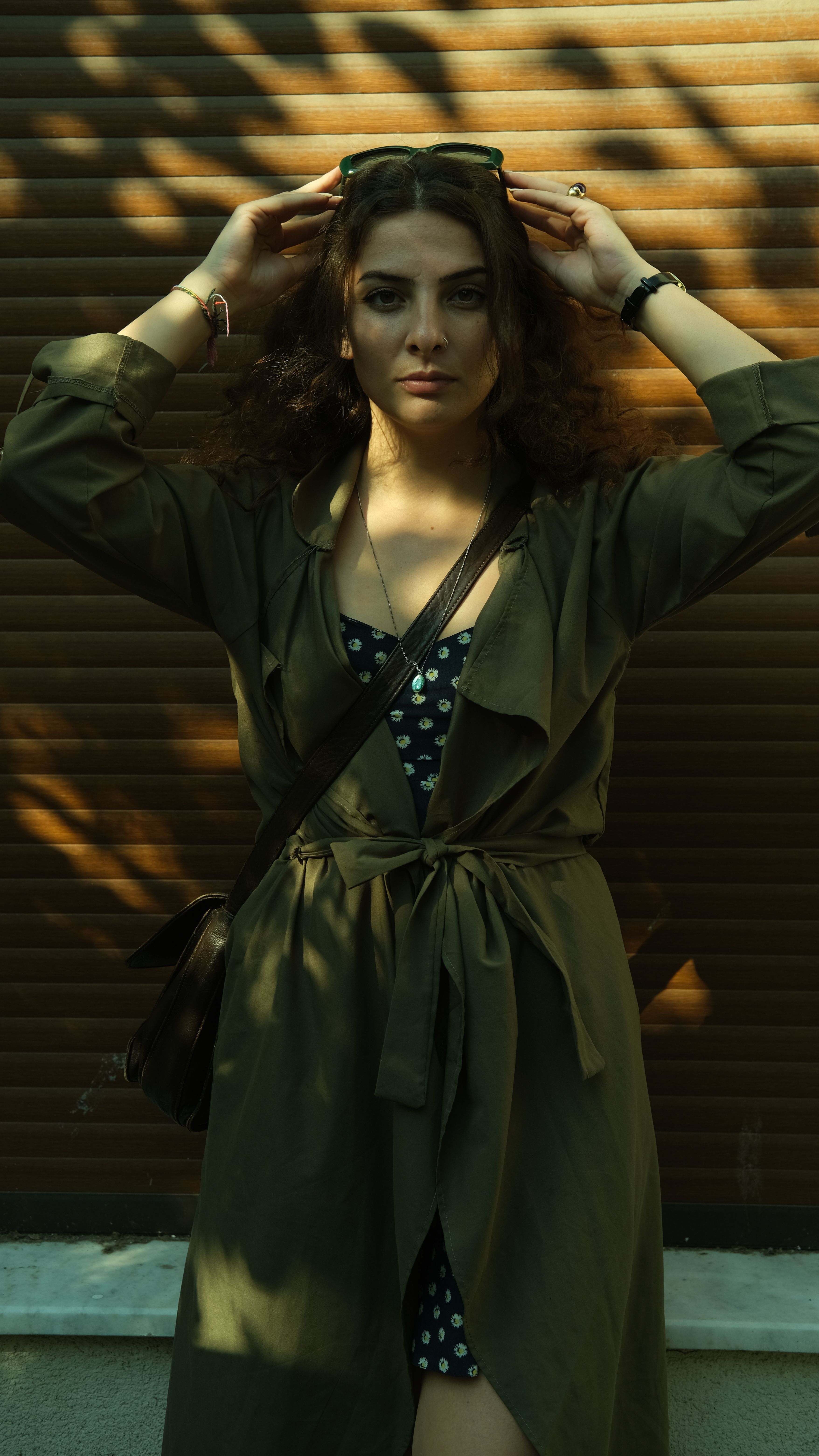 How to Wear Moss Green: 8 Polished Outfit Formulas