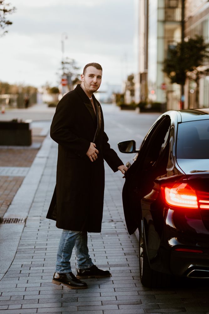 Get Off Car Photos, Download The BEST Free Get Off Car Stock Photos ...