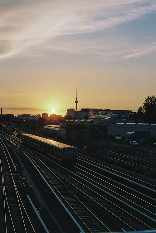 คลังภาพถ่ายฟรี ของ กรุงเบอร์ลิน, ตะวันลับฟ้า, ทางรถไฟ