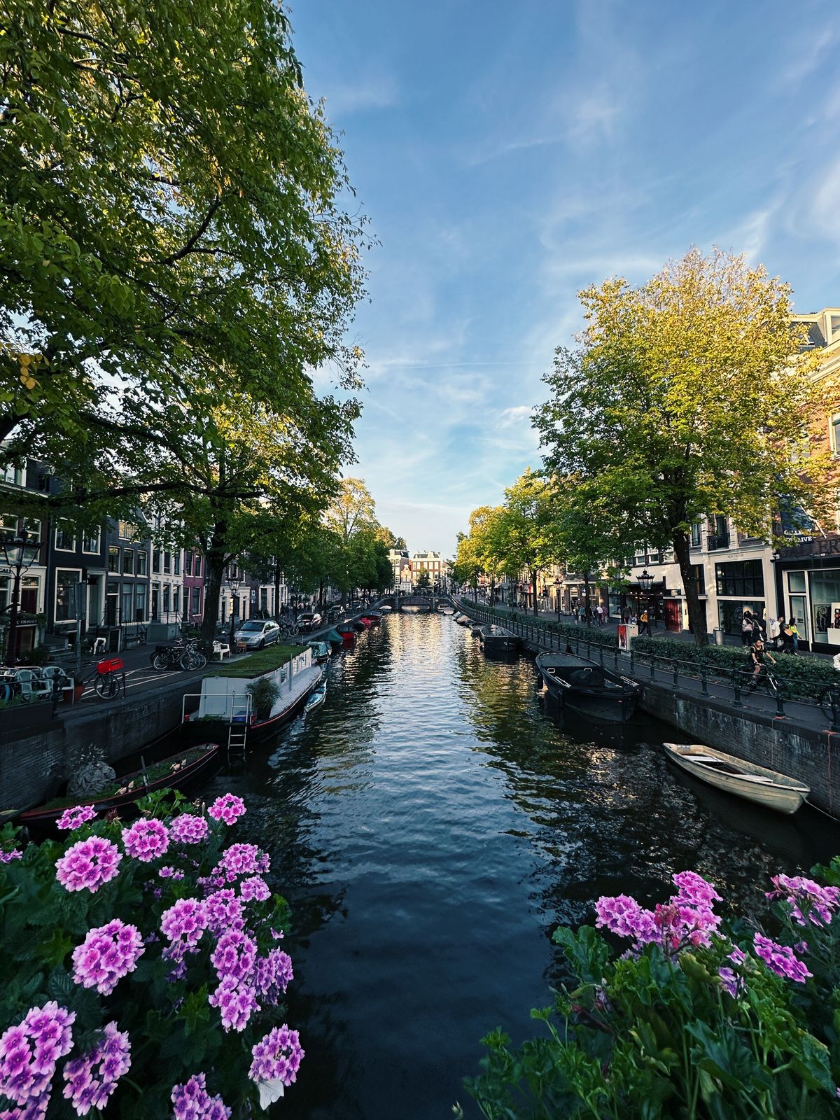 De Pijp Amsterdam - canal