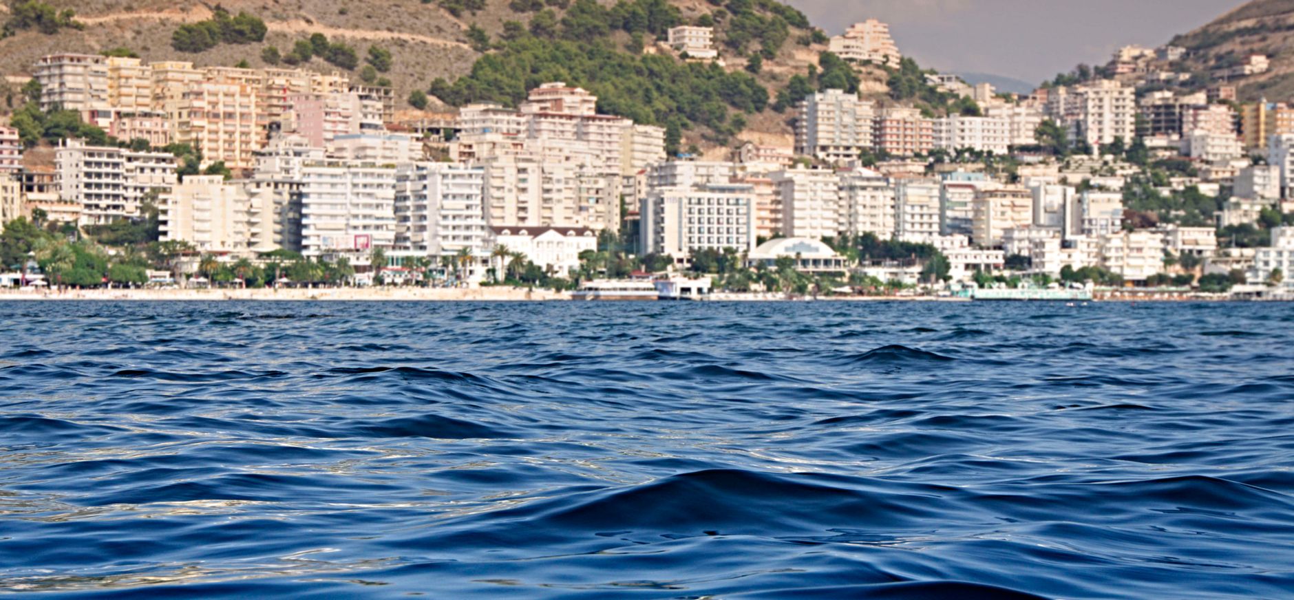 What to Expect on Arrival in Sarandë
