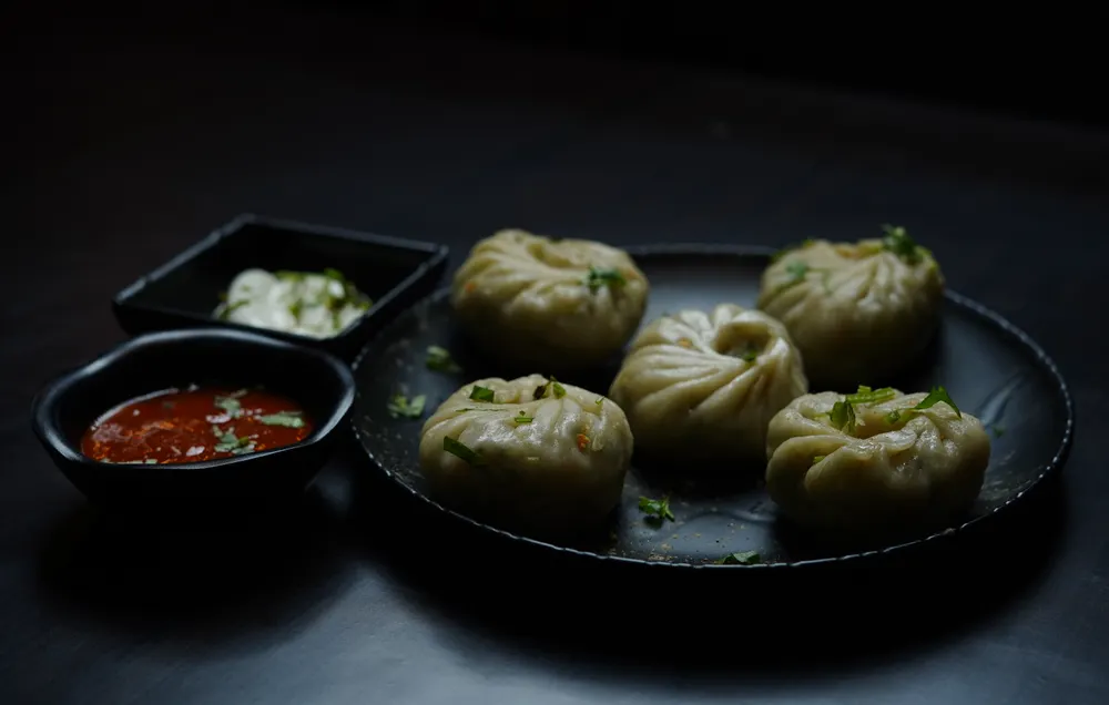 Momos