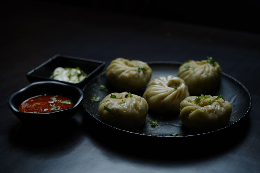 Momo platter with sauces