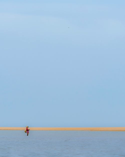 Foto profissional grátis de areia, árido, de pé