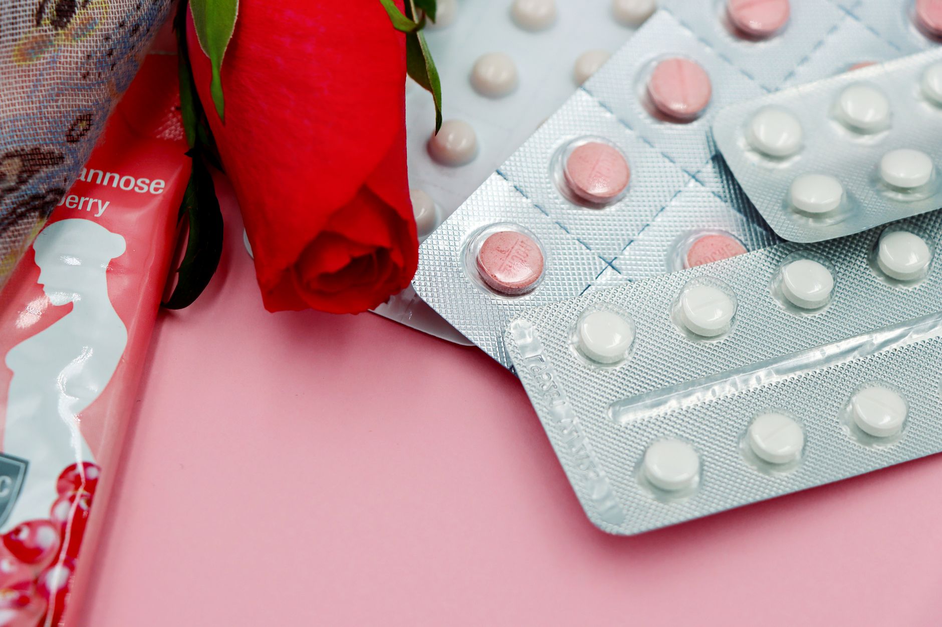 Best Vitamins for Women 2026: Prenatal, 50+ & Daily Picks