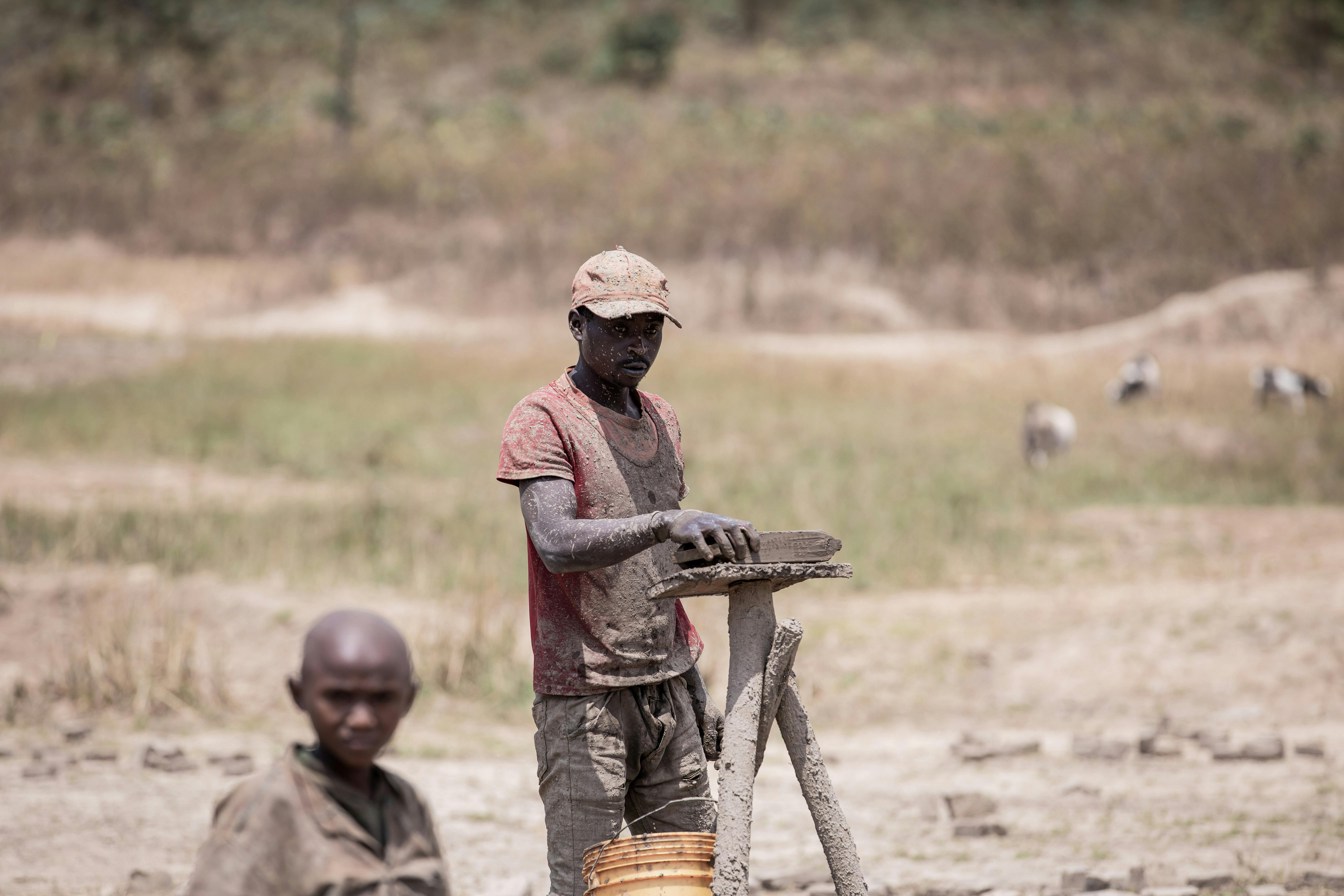 Pope criticizes colonization of Africa's minerals as he
