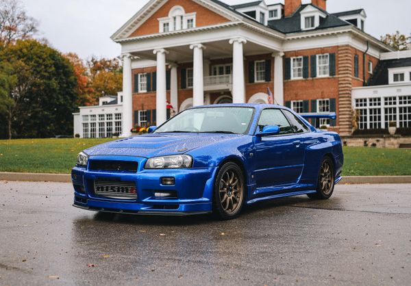 Blue Nissan Skyline GT-R R34 · Free Stock Photo